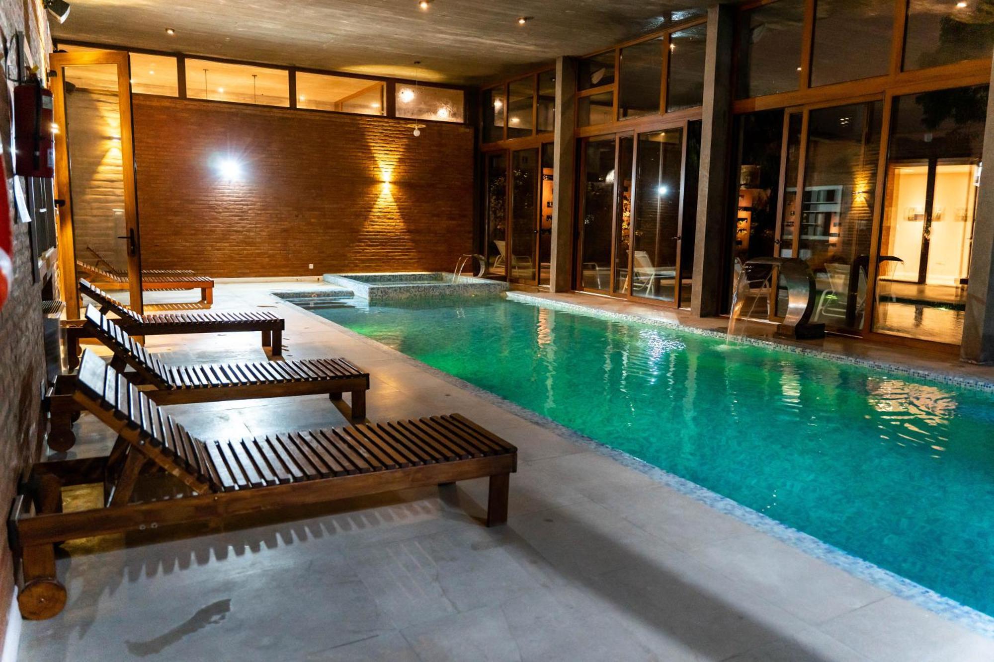 O2 Hotel 발레리아 델 마르 외부 사진